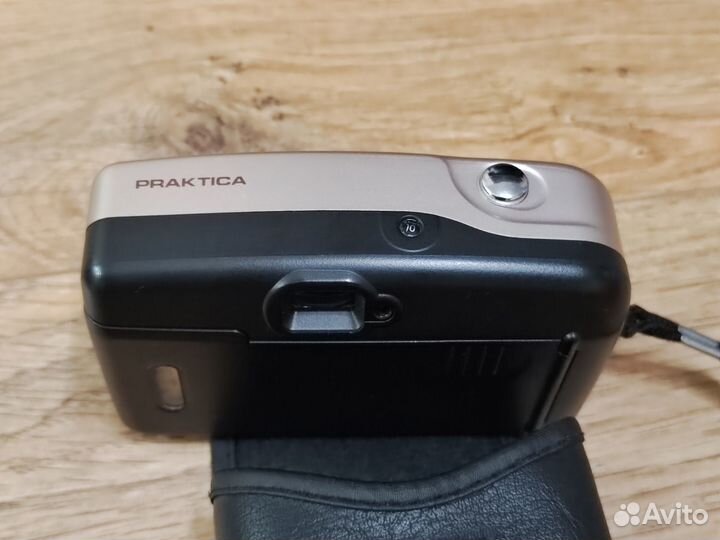 Olympus Trip301, Praktica M50 Af