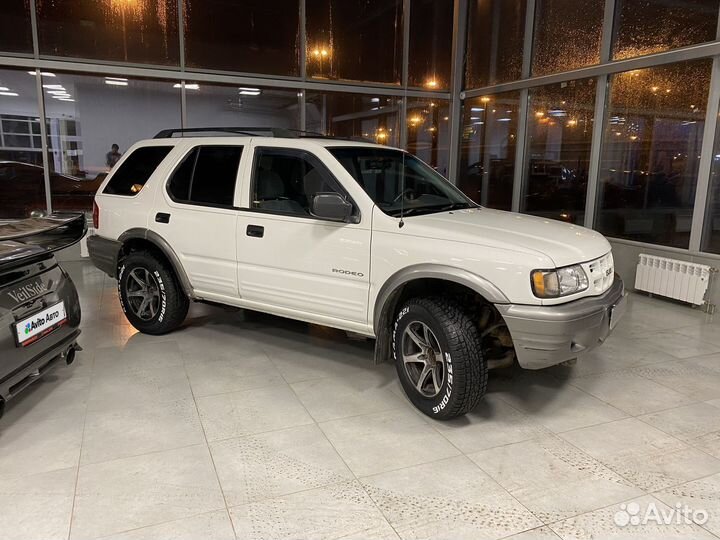 Isuzu Rodeo 2.2 AT, 2002, 151 000 км