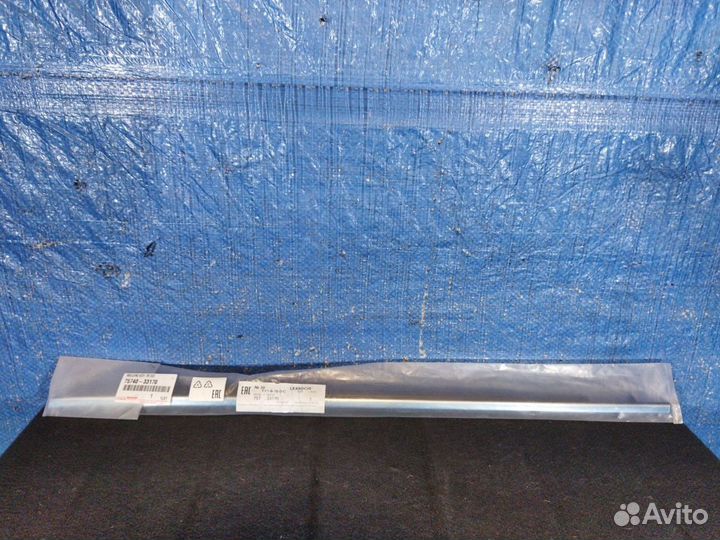 Молдинг уплотнителя стекла двери задней левой нижн