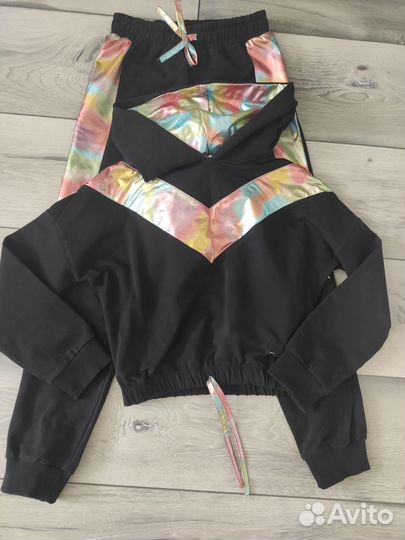 Трикотажный костюм для девочки 128