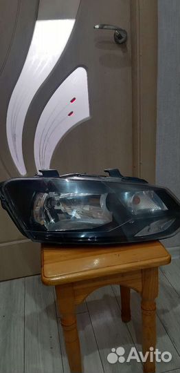 Фара на volkswagen polo правая