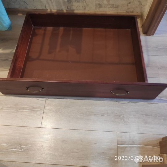 Ящик выдвижной под кровать