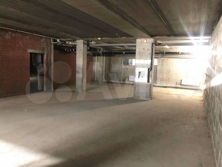 Сдам торговое помещение, 201 м²