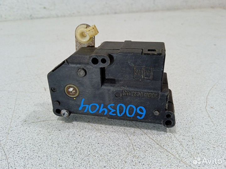 Моторчик заслонки печки