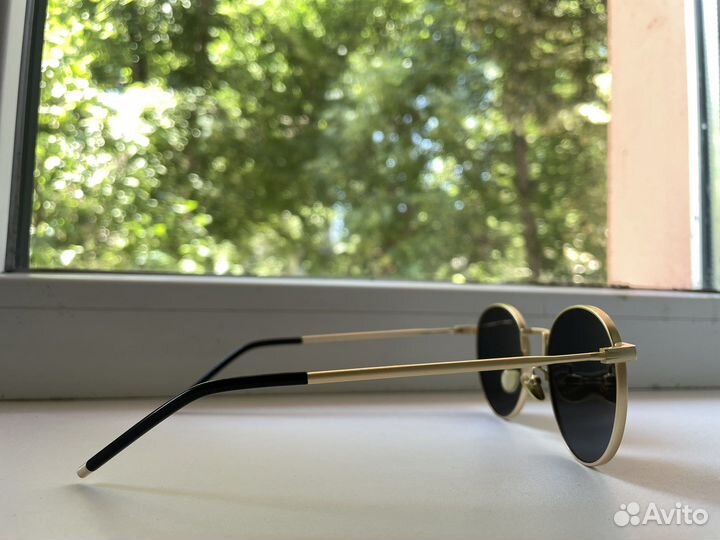 Солнцезащитные очки