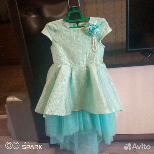 Нарядное платье для девочки