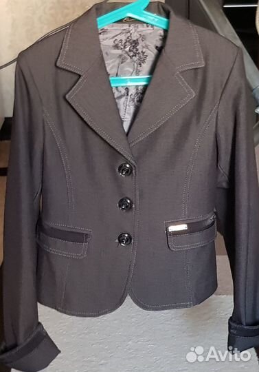 Школьный пиджак для девочек