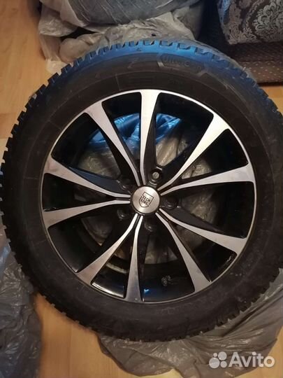 Колеса 215 60 R17 100T