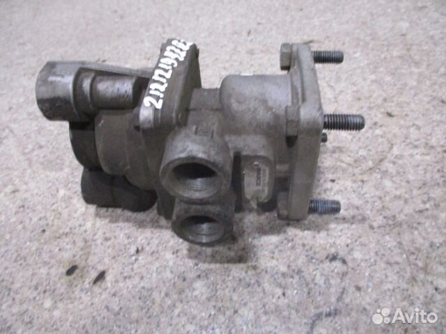 Главный тормозной кран Mercedes-Benz A4613152640