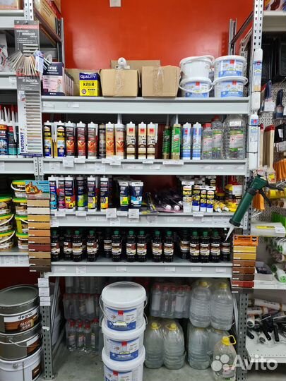 Стеллажи металлические среднегрузовые в магазин