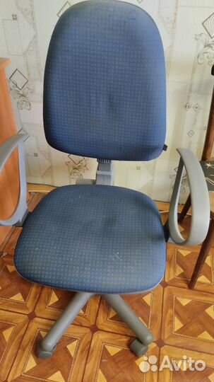 Компьютерный стул-кресло