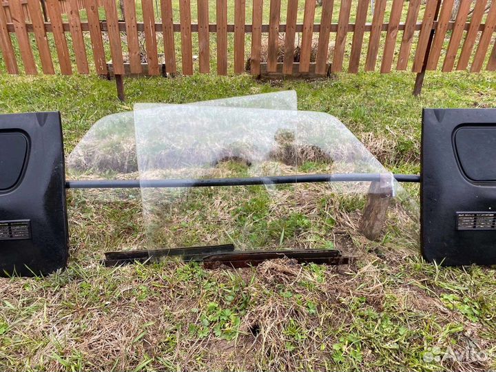 Запчасти на таврию заз