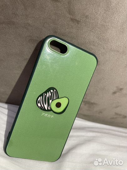 Чехол на iPhone 5 с авокадо