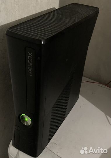 Игровая приставка xbox 360 slim