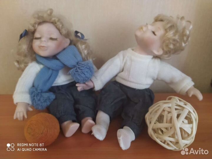 Куклы фарфоровые