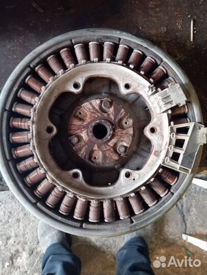 Электродвигатель