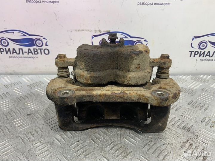 Суппорт передний правый Kia Sorento XM D4HB 2.2