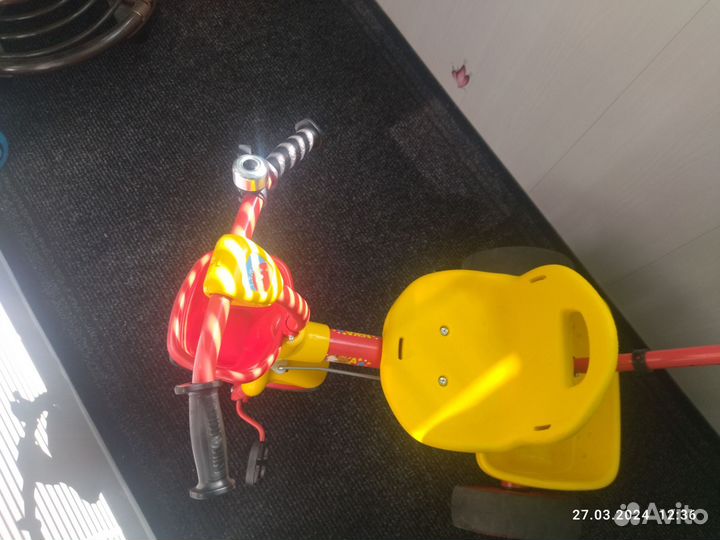 Трехколесный велосипед для детей