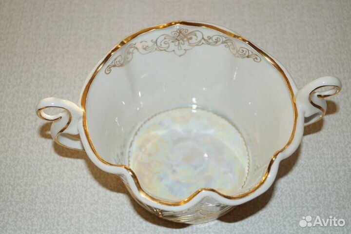 Вазочка фарфор авторская работа «рафаэлла»