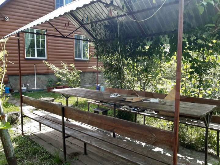 Дом 253 м² на участке 15 сот.