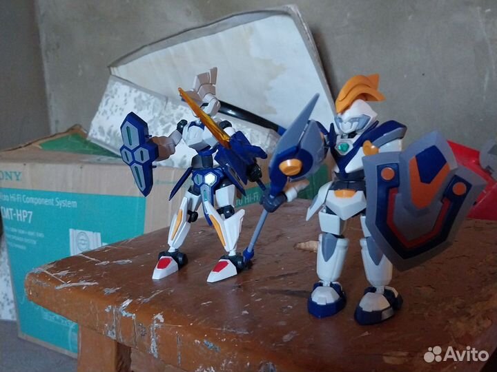 LBX робот элизион