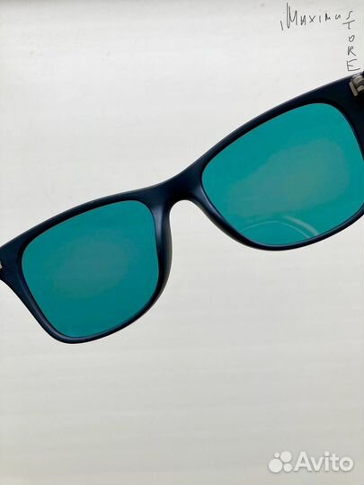 Поляризационные солнцезащитные очки чёрно-красные