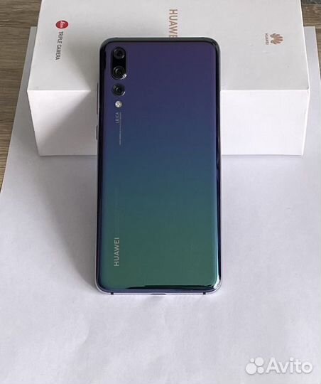 Телефон Huawei p20 pro