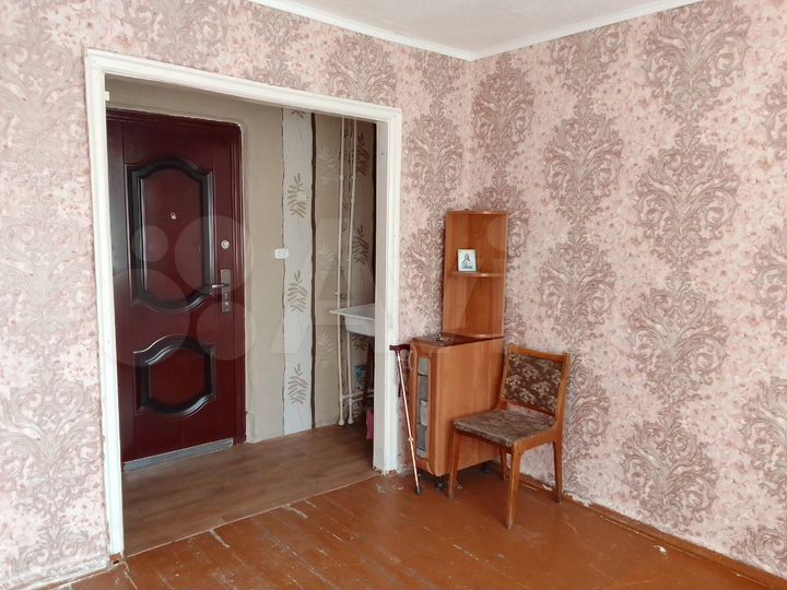 Комната 12,4 м² в 6-к., 2/3 эт.