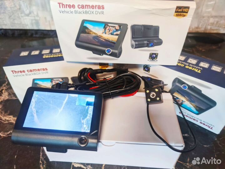 Видеорегистратор 1080pWDR 3в1 запись сразу 3 камер