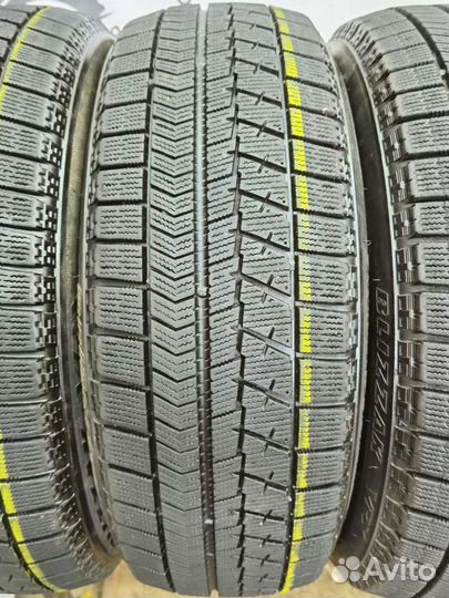 Bridgestone Blizzak VRX 185/60 R15 84Q