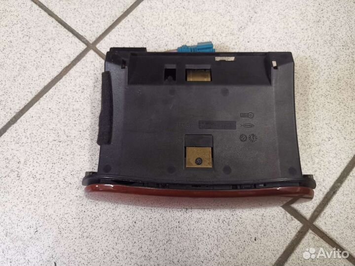 Пепельница Mercedes w220