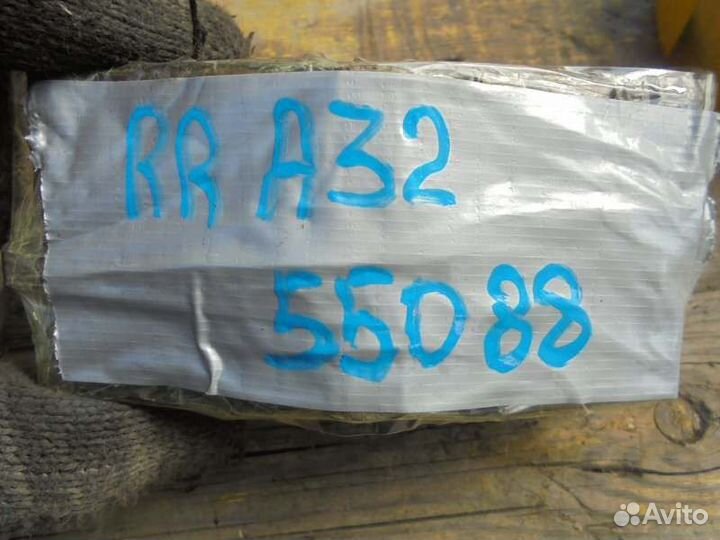 Тормозные колодки заднее Nissan Cefiro A32 VQ20DE