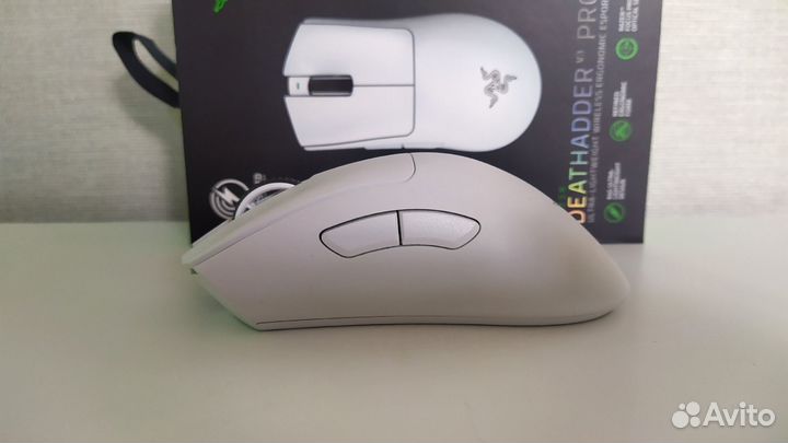 Игровая мышь Razer DeathAdder V3 PRO
