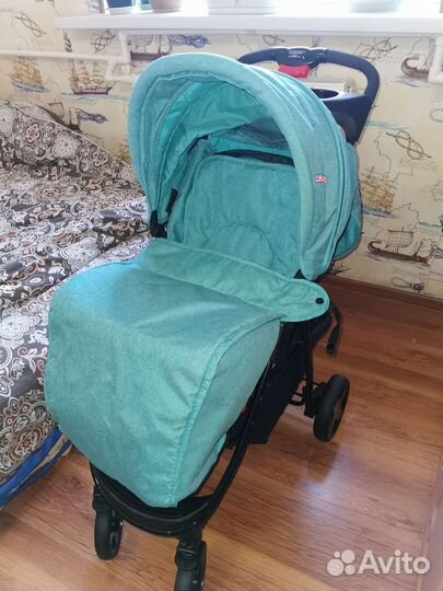 Прогулочная коляска Rich Family