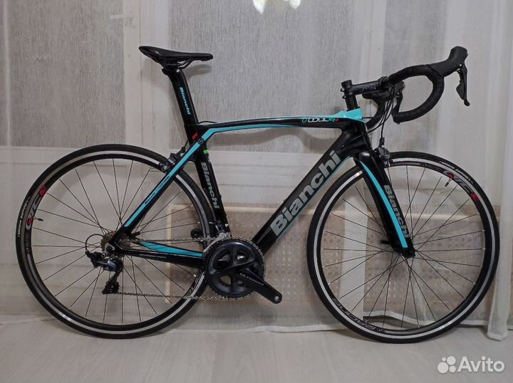 Шоссейный велосипед Bianchi Oltre XR4