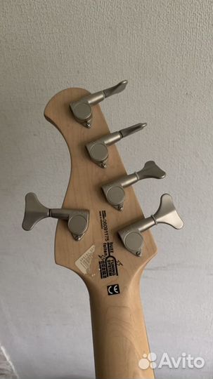 Бас гитара washburn cb - 15 z