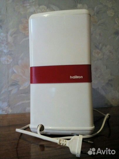 Кофеварка электрическая,капельная