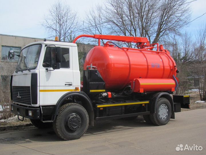 Услуги ассенизатора, откачка септика, илосос