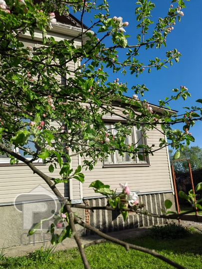 Дом 287 м² на участке 12 сот.