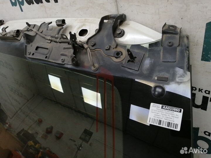 Крышка багажника 67005-60F50