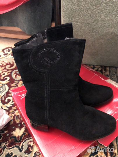 Зимние полусапожки 39 р