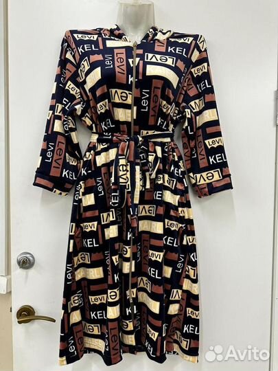 Халаты и пижамы