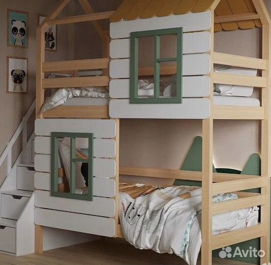 Двухъярусная кроватка из массива с лесенкой