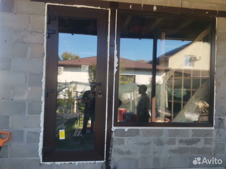 Ремонт пластиковых окон и дверей Москитных сеток