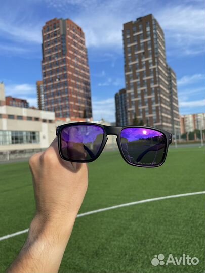 Новые солнцезащитные очки Oakley Holbrook Black