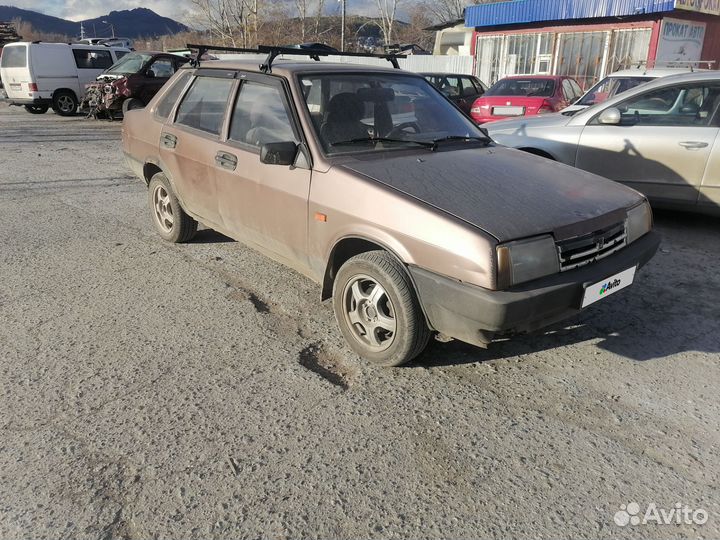 ВАЗ 21099 1.5 МТ, 1995, 100 000 км