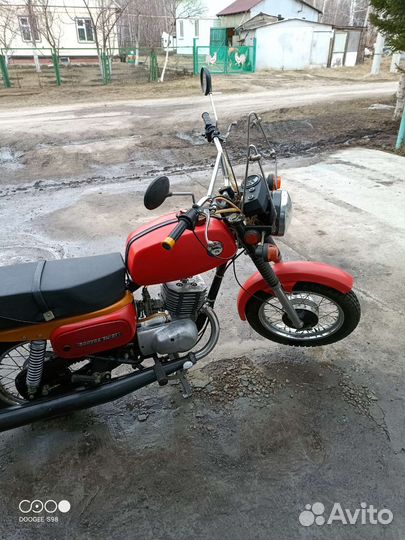 Дорожный мотоцикл