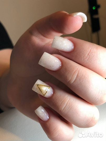 Маникюр на дому