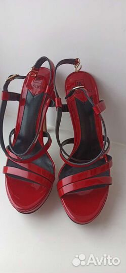 Босоножки Basconi 36 размер новые