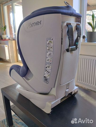 Автомобильное кресло britax romer trifix